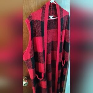 Women's Plaid Sleeveless Cardigan Sweater Vest by Cato, Size 18/20W, Red & Black